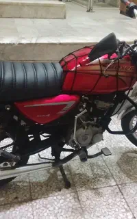 Bajaj Boxer 125