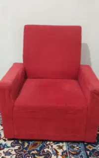 مبل کودک قرمز