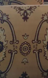 پشتی فرشی