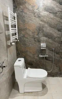 ارائه خدمات تاسیسات و برق ساختمان
