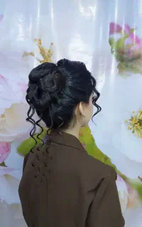 میکاپ و شنیون حرفه ای فقط ۱۲۰۰
