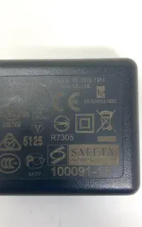 آداپتور برق اصلی (AC Adapter)