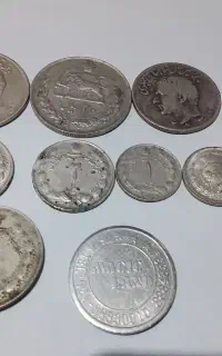 سکه شاهی و جمهوری