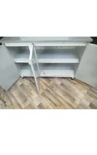 کابینت زیرسماورتمام فلزسه درب دست سازجنس اصل ومحکم