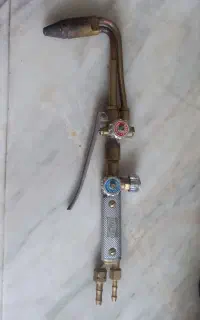 اشتوپ برنجی