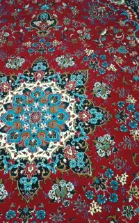 فرش قرمز سالم