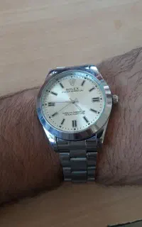 انواع ساعت مچی و انگشتر  و غیره