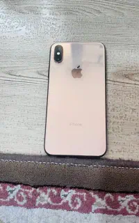 آیفون xs در حد نو
