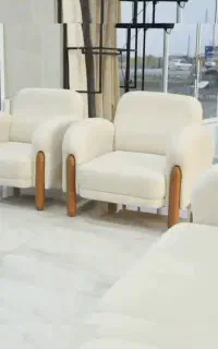 جلو مبلی