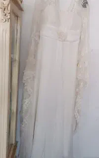 لباس عقد