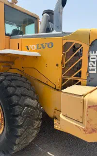 فروش یک دستگاه لودر  VOLVO مدل2006