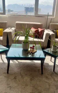 جلومبلی و میز عسلی