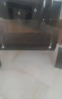 جلو مبلی شیشه