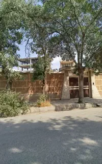 مشارکت در ساخت 333متر لوکیشن تاپ
