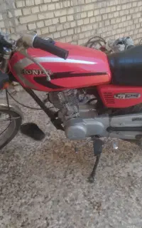 موتورسیکلت سی دی ای مدل۸۲