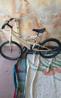 دوچرخه ۲۰ و ۱۶ خورموج