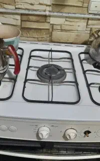 گاز فردار مارک تکنو  و مبل سلطنتی