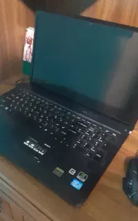 لپتاپ SONY VAIO