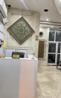 نیازمند نیرو پذیرش و خدمات خانم هتل اپارتمان ترنج