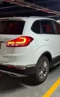 اجاره تیگو 5همراه راننده