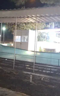 تخت و آلاچیق