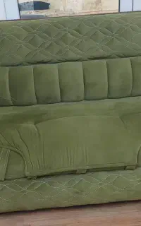 مبل چند منظوره هم کاناپه ۳نفره وهم میز ناهارخوری