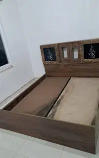 تخت دونفره همراه با کفی
