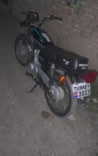 موتور۱۲۵ مدل ۸۲