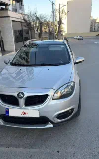 خودرو برلیانس کراس ۳۲۰