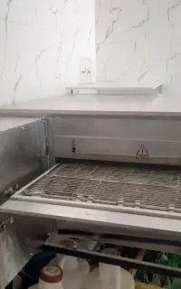 فر ریلی پیتزا دهنه ۷۰