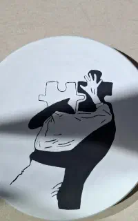 آموزش نقطه کوبی و ویترای روی شیشه و طرح روی لباس