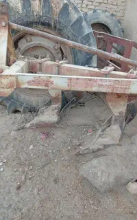 گاو آهن سه خیش
