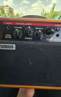امپیلی گیتار yamaha قدیمی