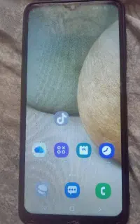 گوشی a12سامسونگ