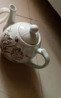 ظروف آشپزخانه