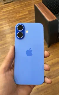 iPhone 16 Normal
