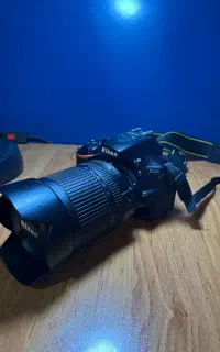 دوربین نیکون D5600 با لنز 18-140 درحد