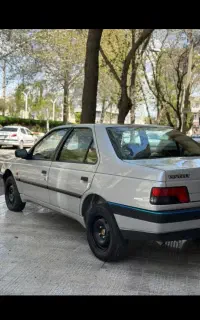نقاش خودرو