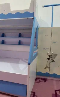 تخت دو طبقه