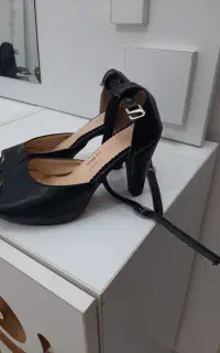 کفش مجلسی نو تمیز سایز ۳۷ جفتی ۵۰۰
