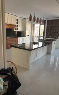کارگر نظافتی خانم واقا