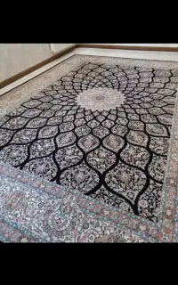 یک عدد فرش تمام نخ  نو نو 700شانه  تراکم 2550
