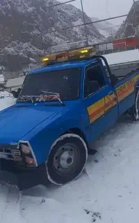 نیسان یدک کش جرثقیل خودرو بر امدادخودرو شبانه روز