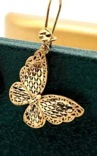 گوشواره گم شده