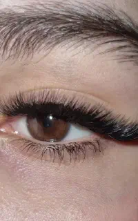 آموزش تخصصی و خدمات اکستنشن مژه، لیفت مژه و ابرو