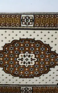 پشتی سنتی