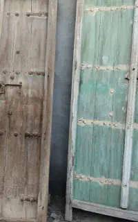 درب چوبی سنتی و قدیمی