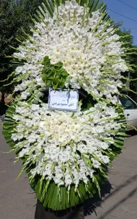 تاج گل ختم جشن افتتاحیه درباری شبکه ای