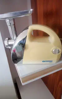 چرخ گوشت دوو کره ای