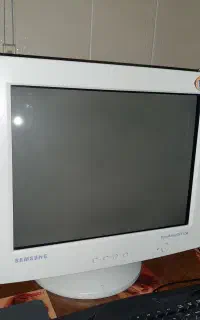 مانیتور کامپیوتر